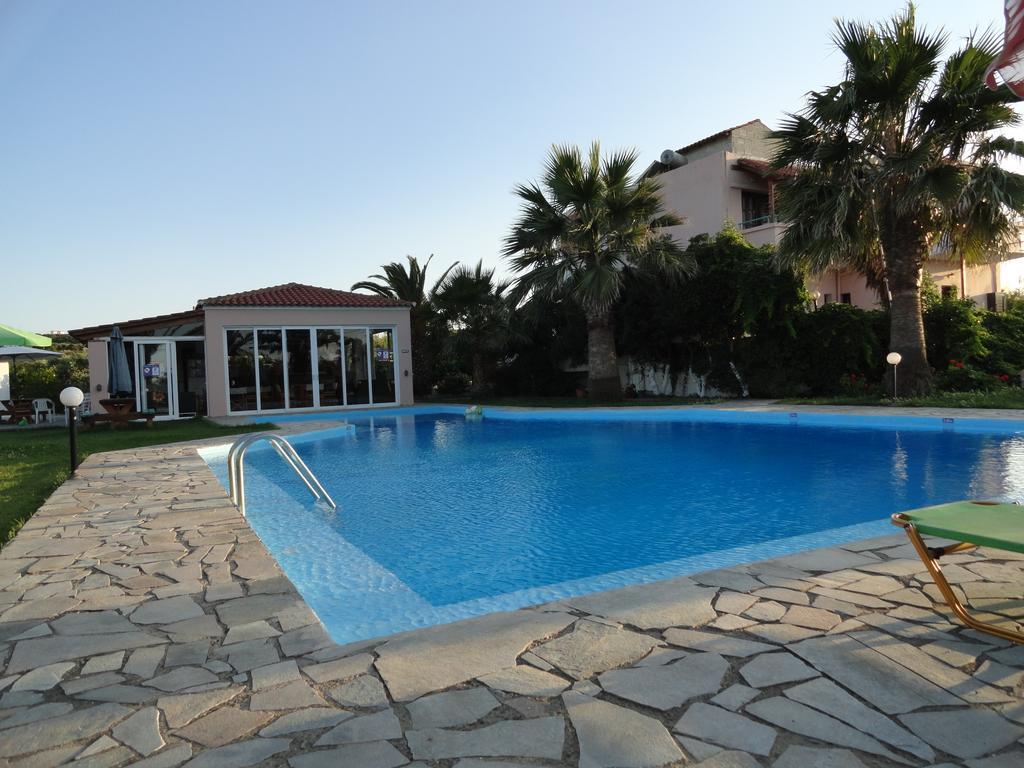 Pardalakis Studios Gerani  Exterior foto